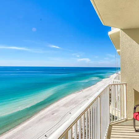 Boardwalk 1706 Hotel